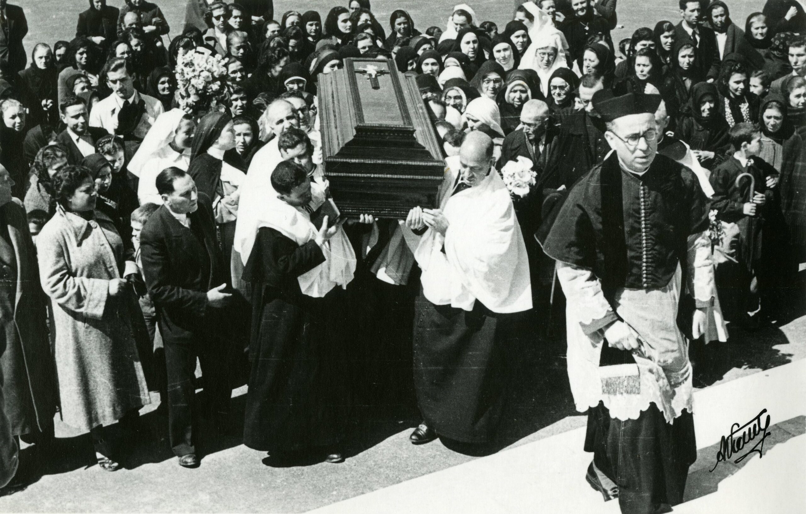 Young Hearts: The holy death of Jacinta and the 1918 Flu